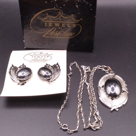 Vintage Park Lane Silver tone Necklace Hematite Pendant and Clip Earrings Set - Picture 1 of 7